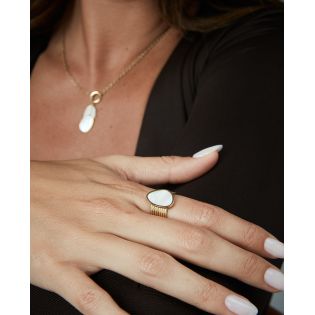 SORTIJA VICEROY FASHION ACERO IP DORADO MADRE PERLA 