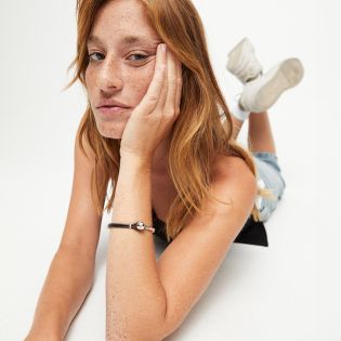 PULSERA UNODE50 SER INTREPIDA CUERO 20 MICRAS
